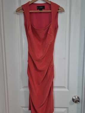 nicole miller artelier linen dress Pre-Loved Artelier Nicole Miller Women's Ruched Linen Dress Cobalt Size 6 Elle & Beck